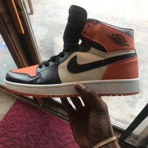 Air jordan 1s (Shattered backboard)